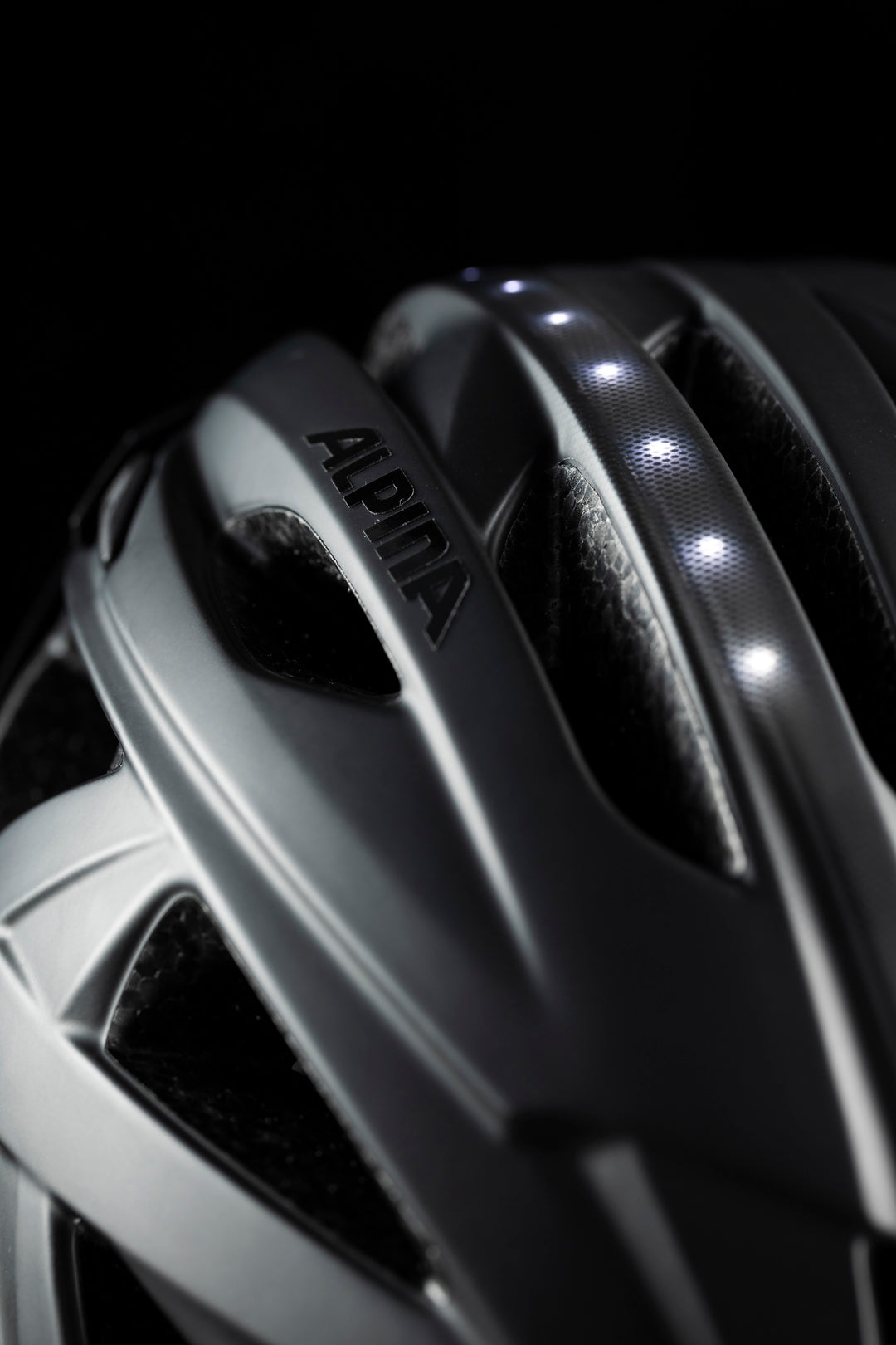 Der Alpina HAGA LED - Sicherheit geht vor! - Garage Allemann AG Blog - Garage/Velos-Motos Allemann