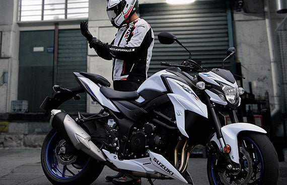 Das Motorrad richtig einwintern - Garage/Velos-Motos Allemann