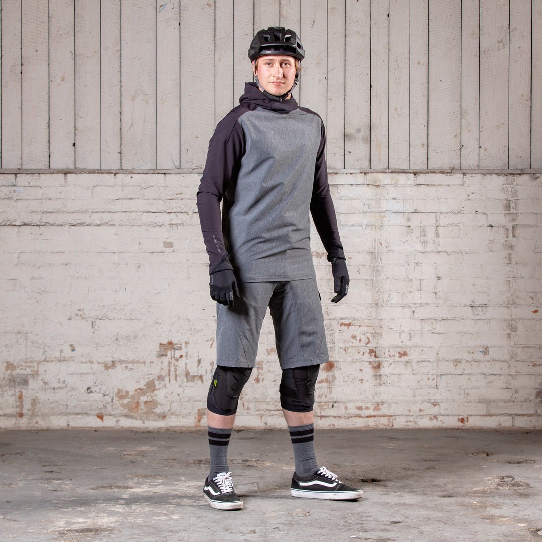 Vielseitiges Langarmshirt von iXS gewinnt den Design & Innovation Award 2022 - Garage/Velos-Motos Allemann