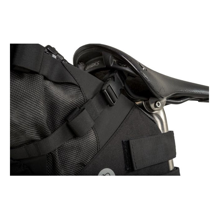 AGU Seat-Pack VENTURE 10 Liter reflective mist