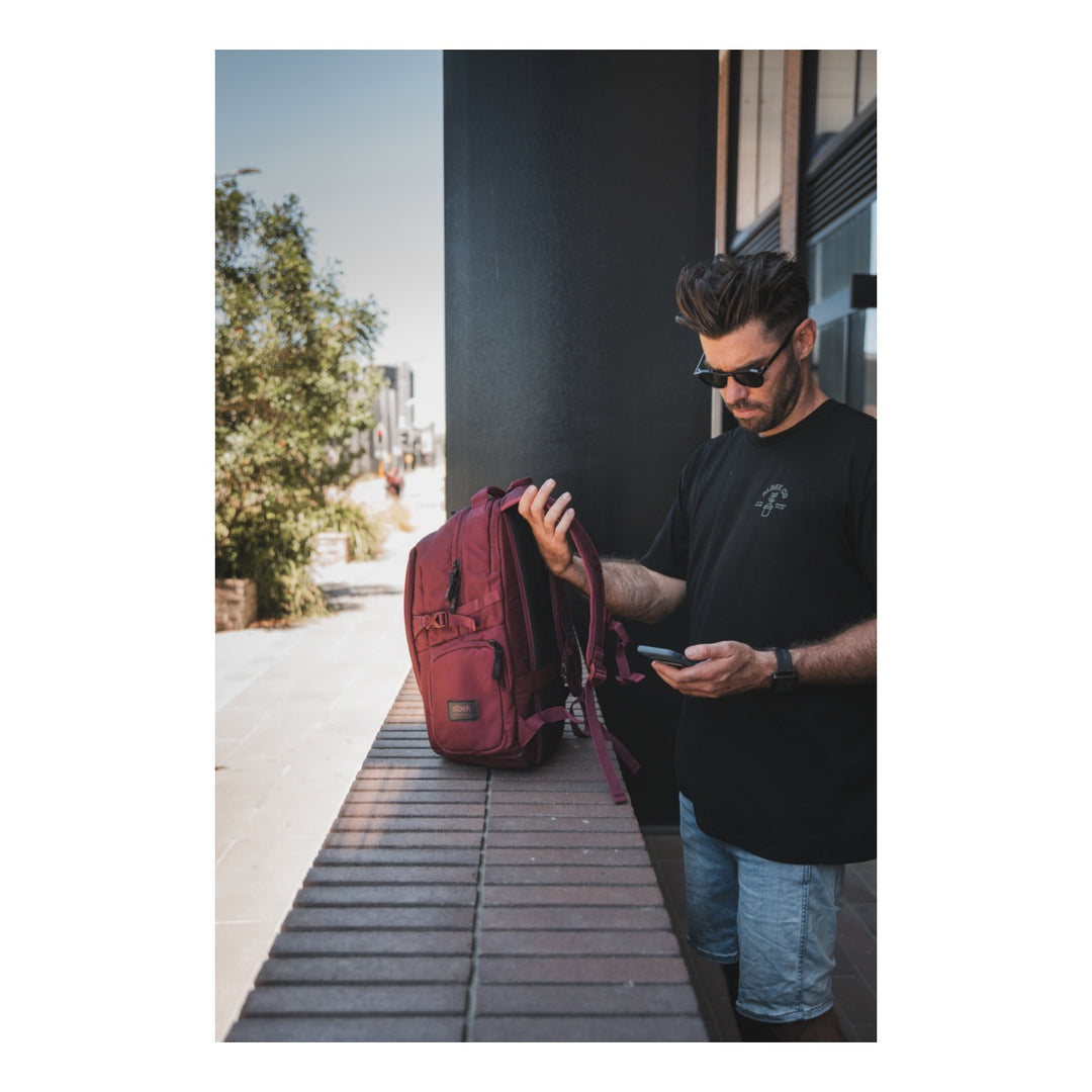Albek Dudley Rucksack burgundy dunkelrot