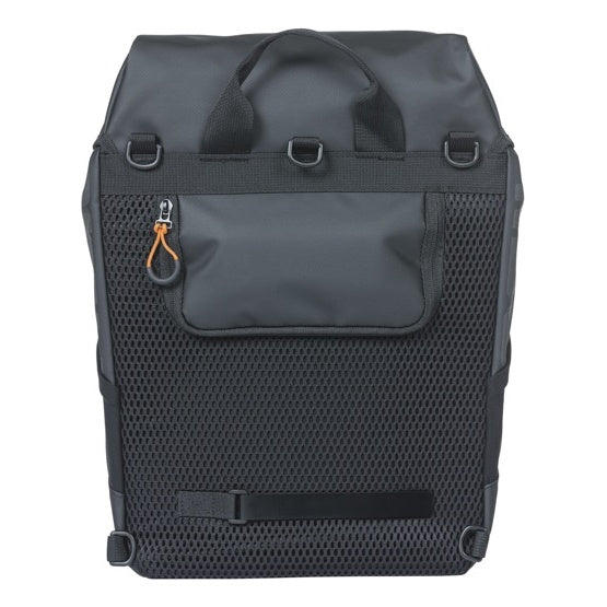 Basil Miles Tarpaulin Fahrradrucksack 17L schwarz/orange