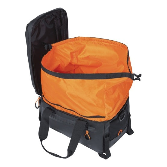 Basil Miles Tarpaulin Gepäckträgertasche 7L schwarz/orange