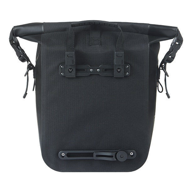 Basil Navigator Waterproof M Einzeltasche MIK Hooks 12-15L schwarz