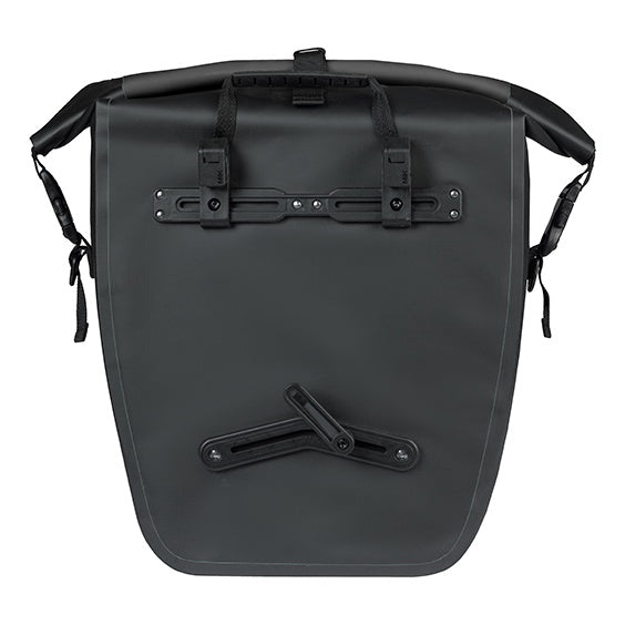 Basil Rivo L Einzeltasche Tarpaulin MIK Hooks 25-31L schwarz