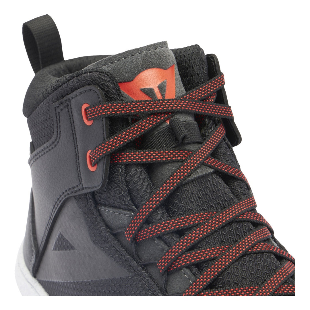 Dainese Schuhe Suburb D-WP schwarz-weiss-rot