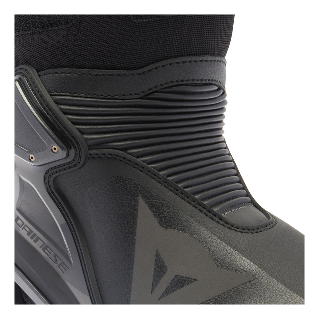 Dainese Stiefel Axial 2 schwarz