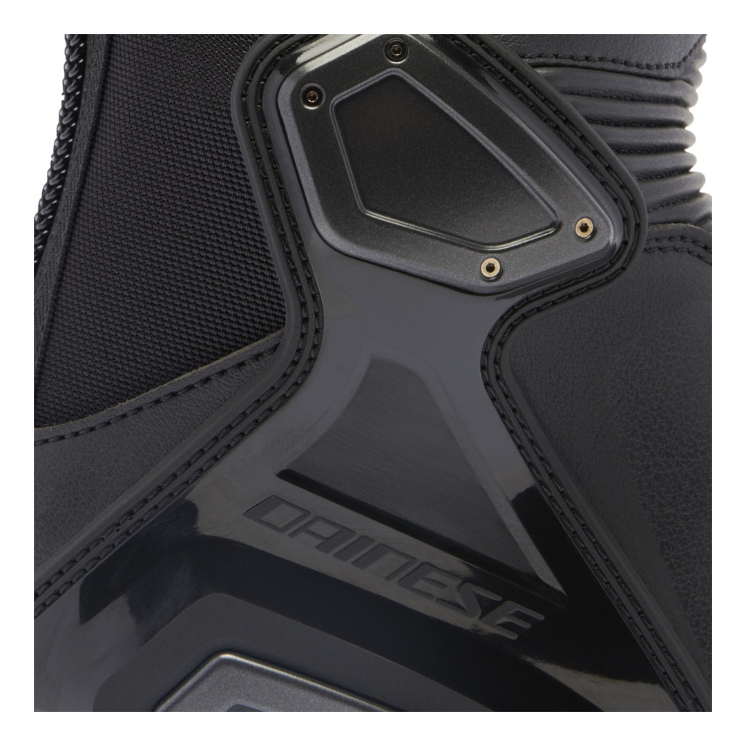 Dainese Stiefel Axial 2 schwarz