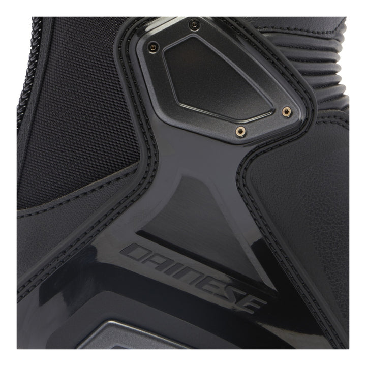 Dainese Stiefel Axial 2 schwarz