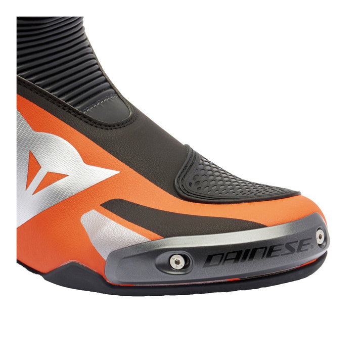 Dainese Stiefel Axial 2 schwarz-fluo rot