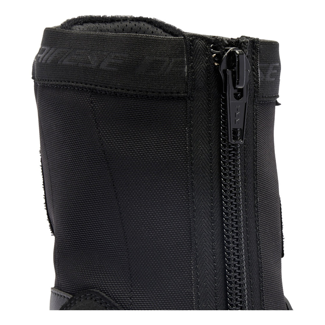 Dainese Stiefel Axial 2 schwarz-fluo rot