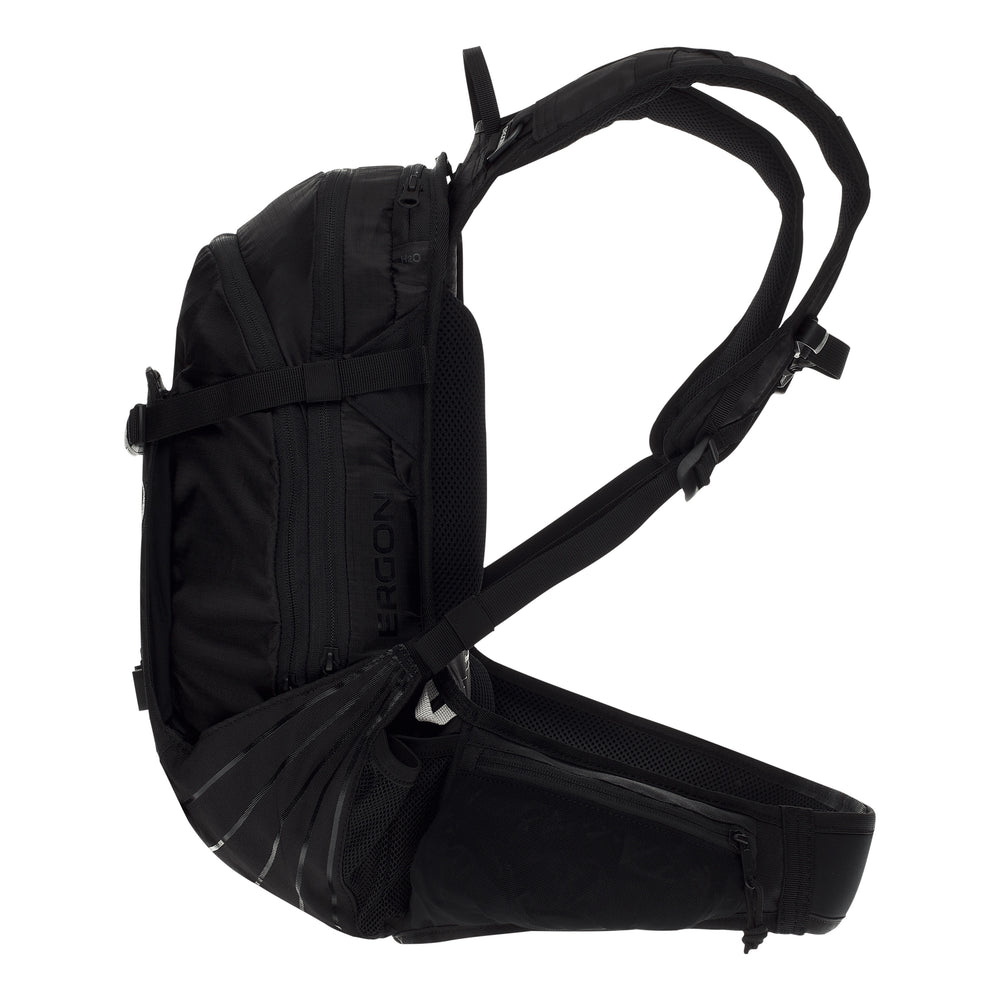 Ergon Bike Rucksack BA2 E inkl. Protektor schwarz