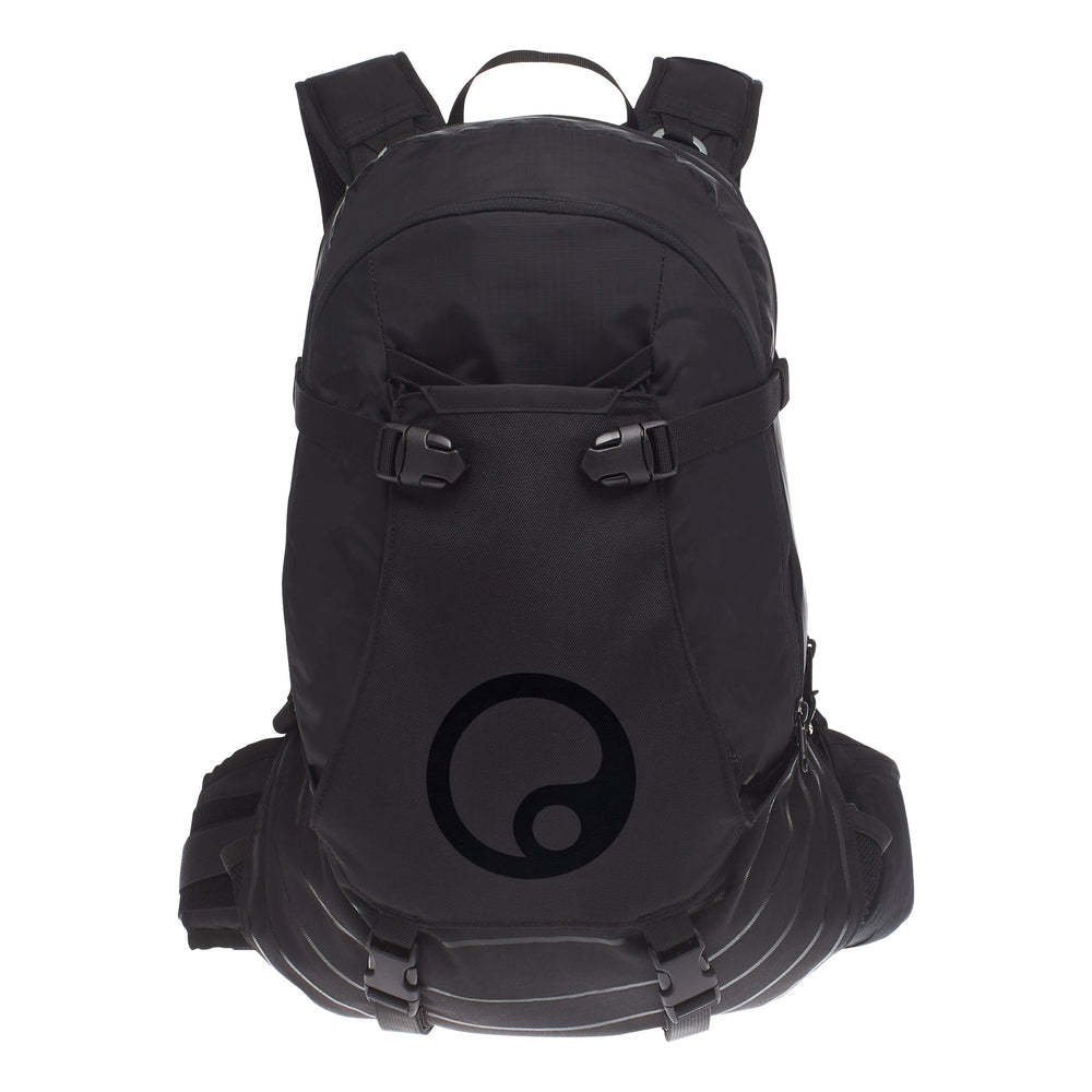 Ergon Bike Rucksack BA3 E inkl. Protektor schwarz