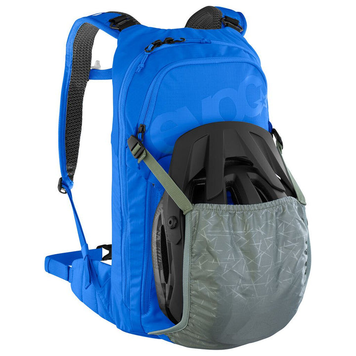 Stage 6L Backpack + 2L Bladder
