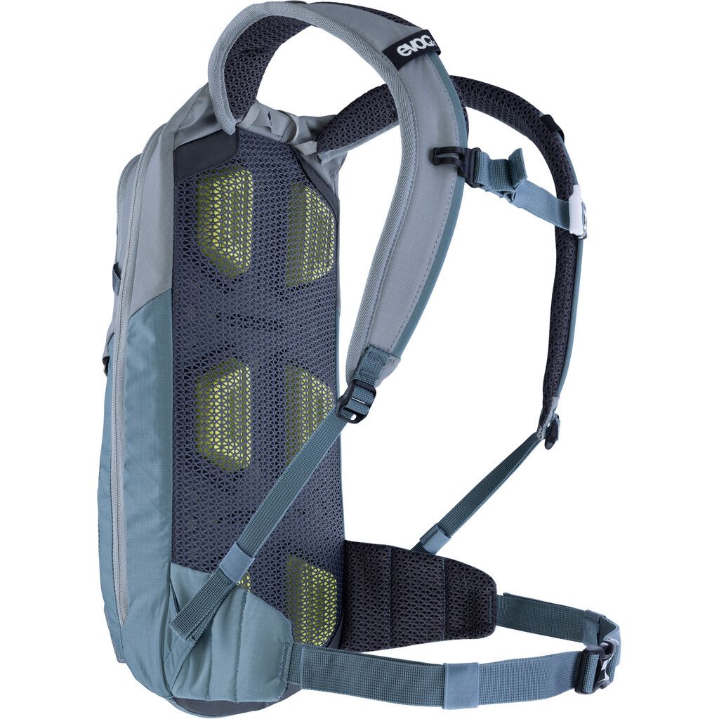 Stage 6L Backpack + 2L Bladder