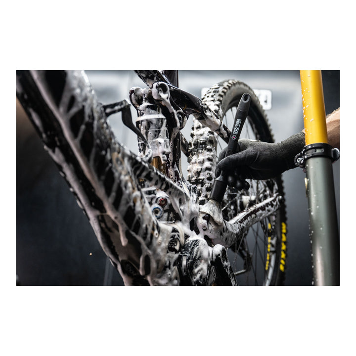 Muc-Off 3 in 1 Detainling Brush Set 