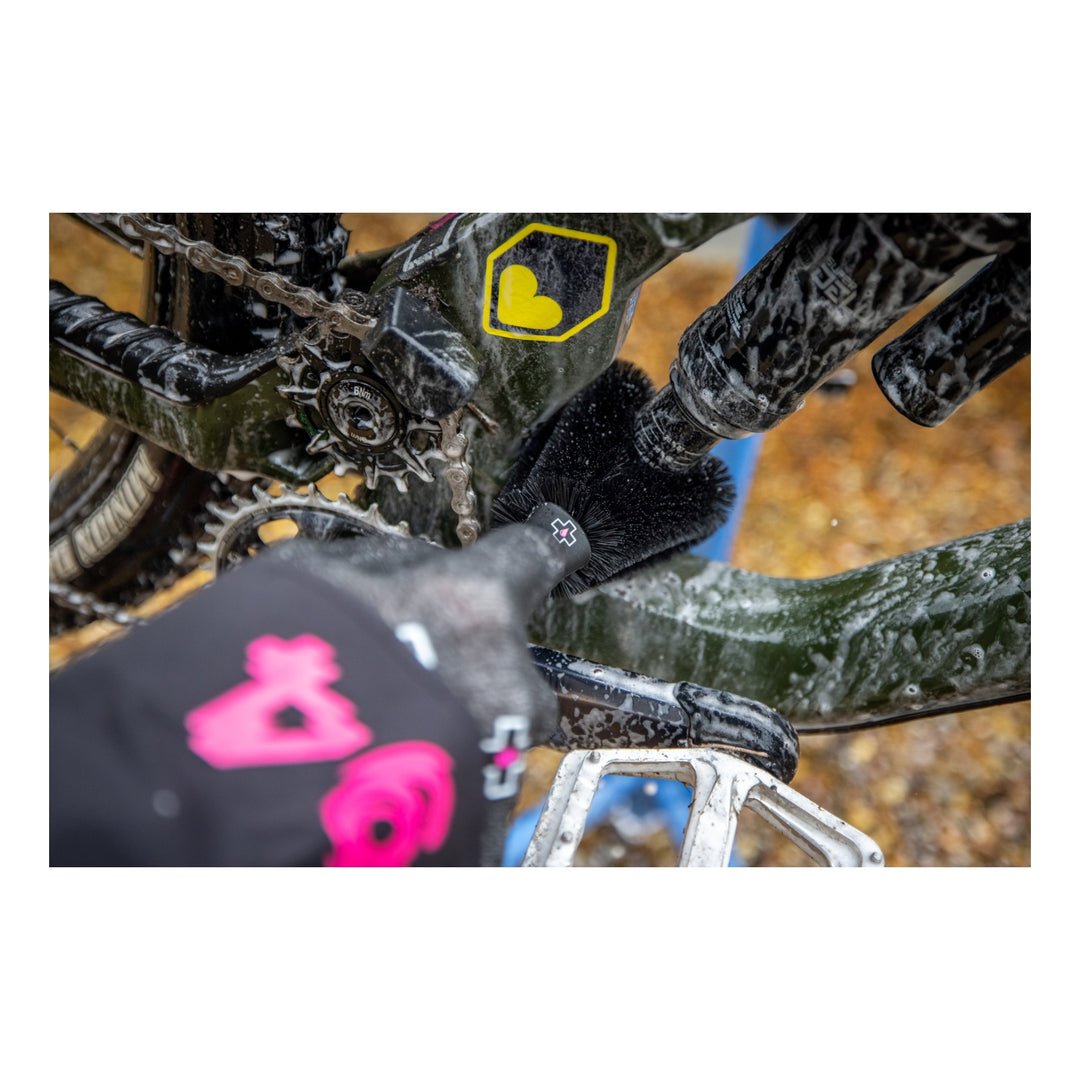 Muc-Off Brush - 2 Prong 