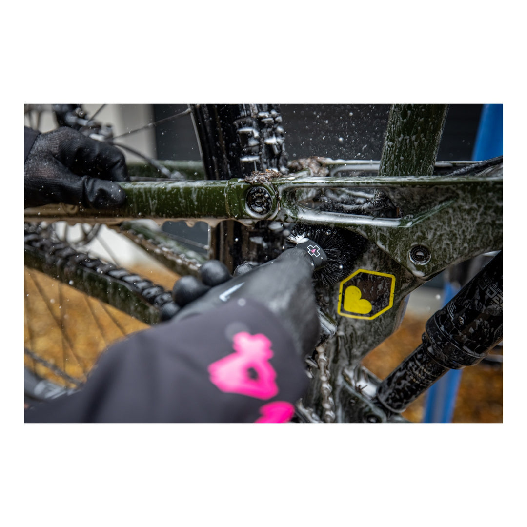 Muc-Off Wheel &amp; Component Brush 