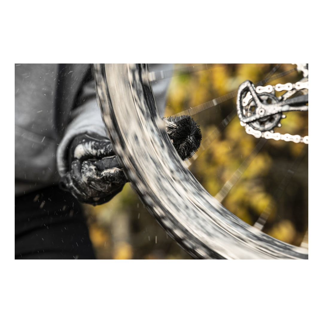 Muc-Off Wheel &amp; Component Brush 