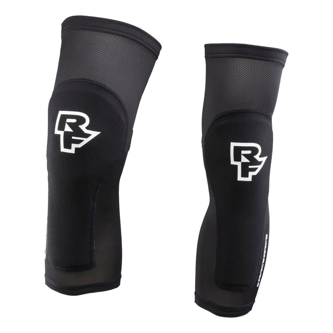 Race Face Charge Knee stealth