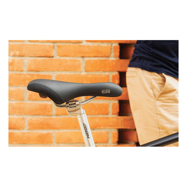 Ellipse Athletic Sattel