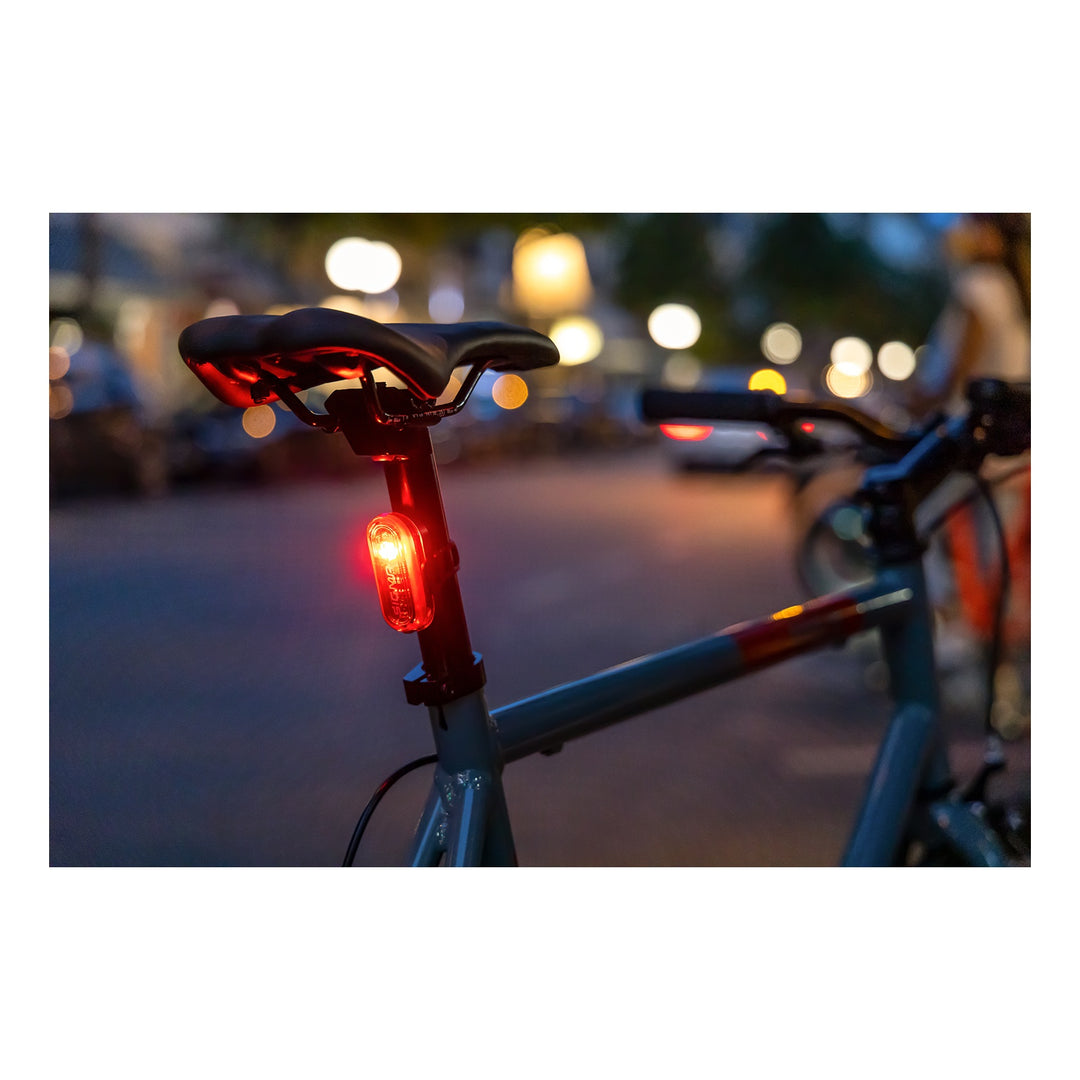 SIGMA SPORT Sigma Lichtset Aura 30 FL &amp; Curve schwarz