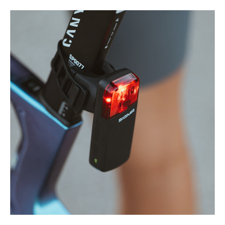 SIGMA SPORT Sigma Rücklicht Reco 81 link Radar schwarz