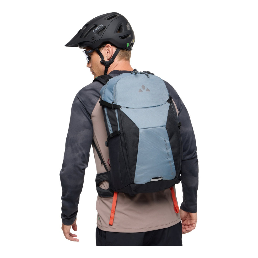 VAUDE TrailControl 20+, heron dunkelgrün-blau