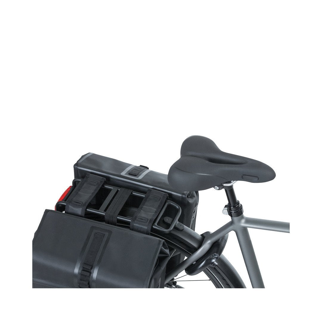 basil fahrradtasche doppel BASIL Urban Dry Double Bag kaufen bei Garage/Velos-Motos Allemann