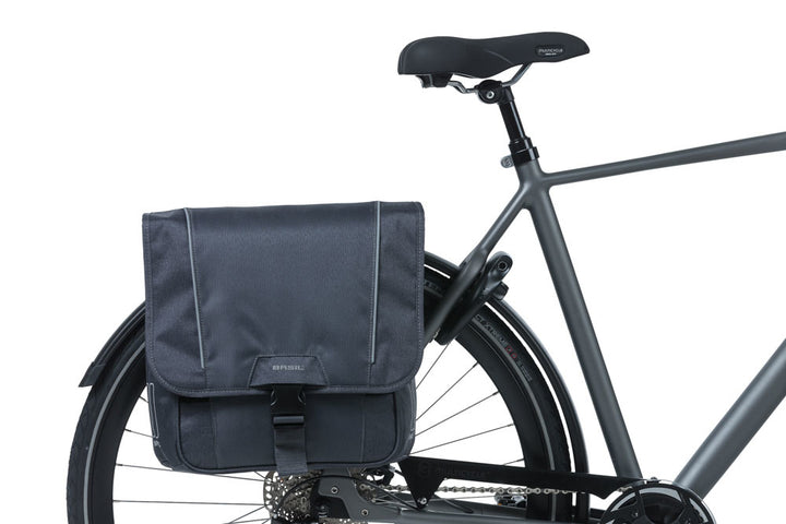 BASIL - Sport Design Double Bag - Garage/Velos-Motos Allemann