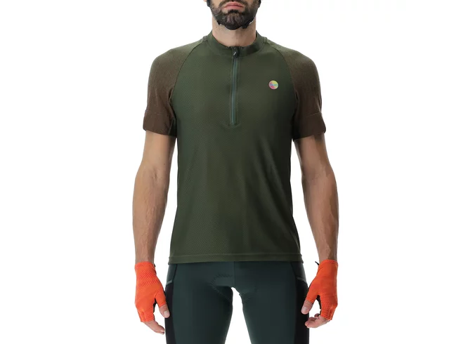 Man Bike Grit Shirt Short